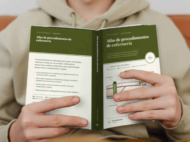 Atlas de procedimientos de enfermería, versión impresa: tapa blanda